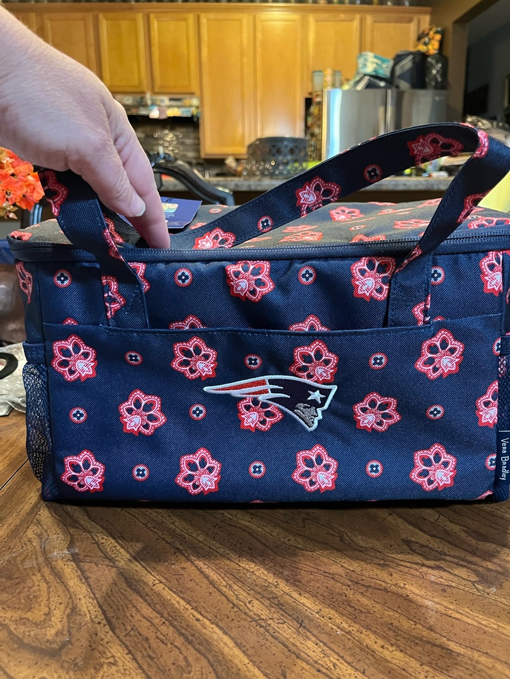 NWT Vera Bradley New
England Patriots Cooler